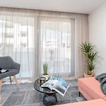 Marant Near The Beach- Free Parking Appartement
