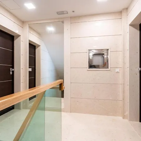 Apartmán Marant Near The Beach- Free Parking *