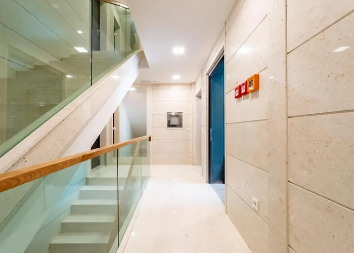 Marant Near The Beach- Free Parking דירה *