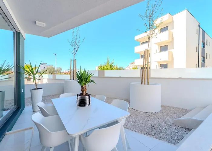 דירה Marant Near The Beach- Free Parking